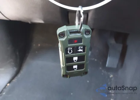 2020 Ram 1500 Laramie 4X4 5'7 Box z USA, uszkodzony, nr VIN 1C6SRFJT1LN389966